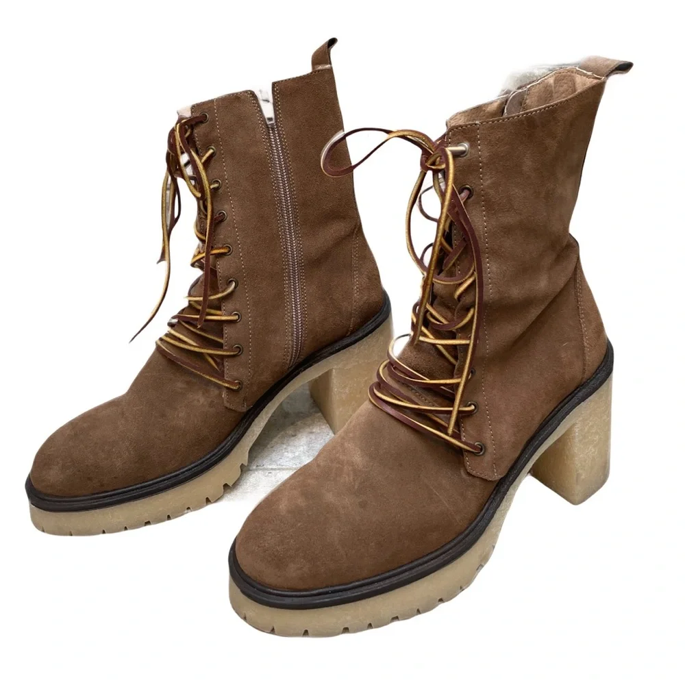 FREE PEOPLE DYLAN LACE UP SUEDE BOOTS SIZE 9